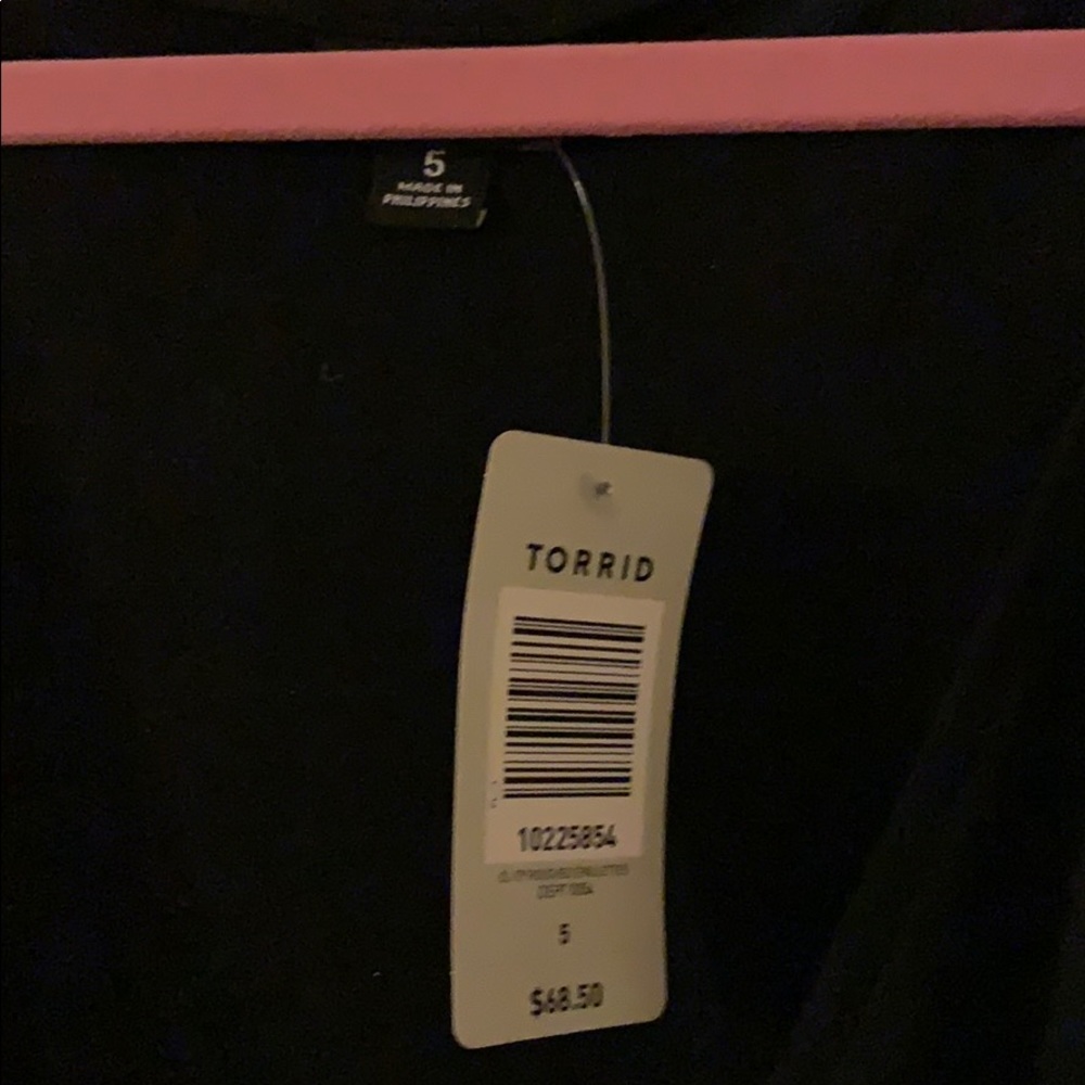 Women’s plus size 5 28w / 30w Bodycon dress Torrid - Picture 5 of 5